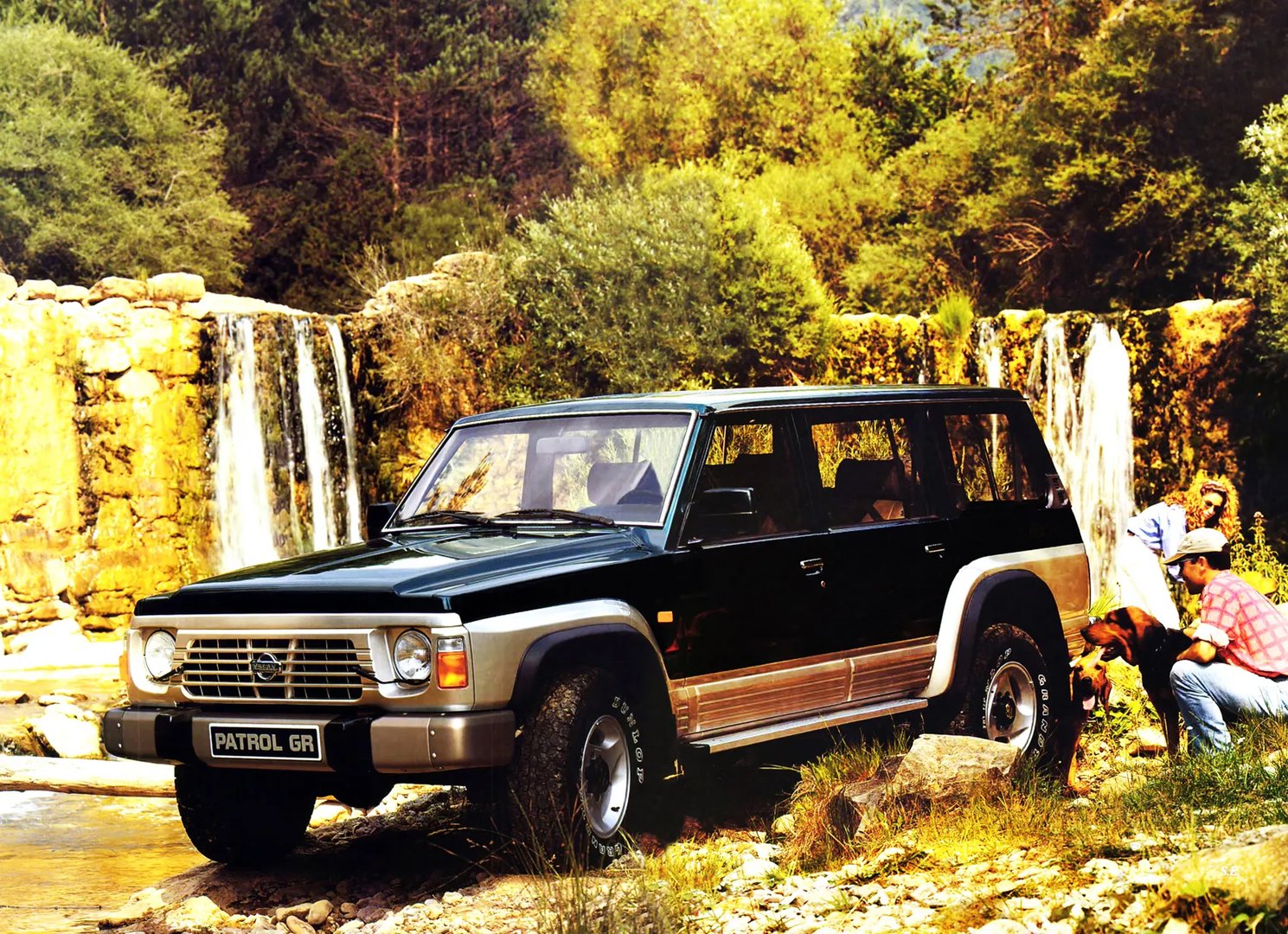 Nissan_Patrol_4_generation__SUV_5-doors__1.jpg
