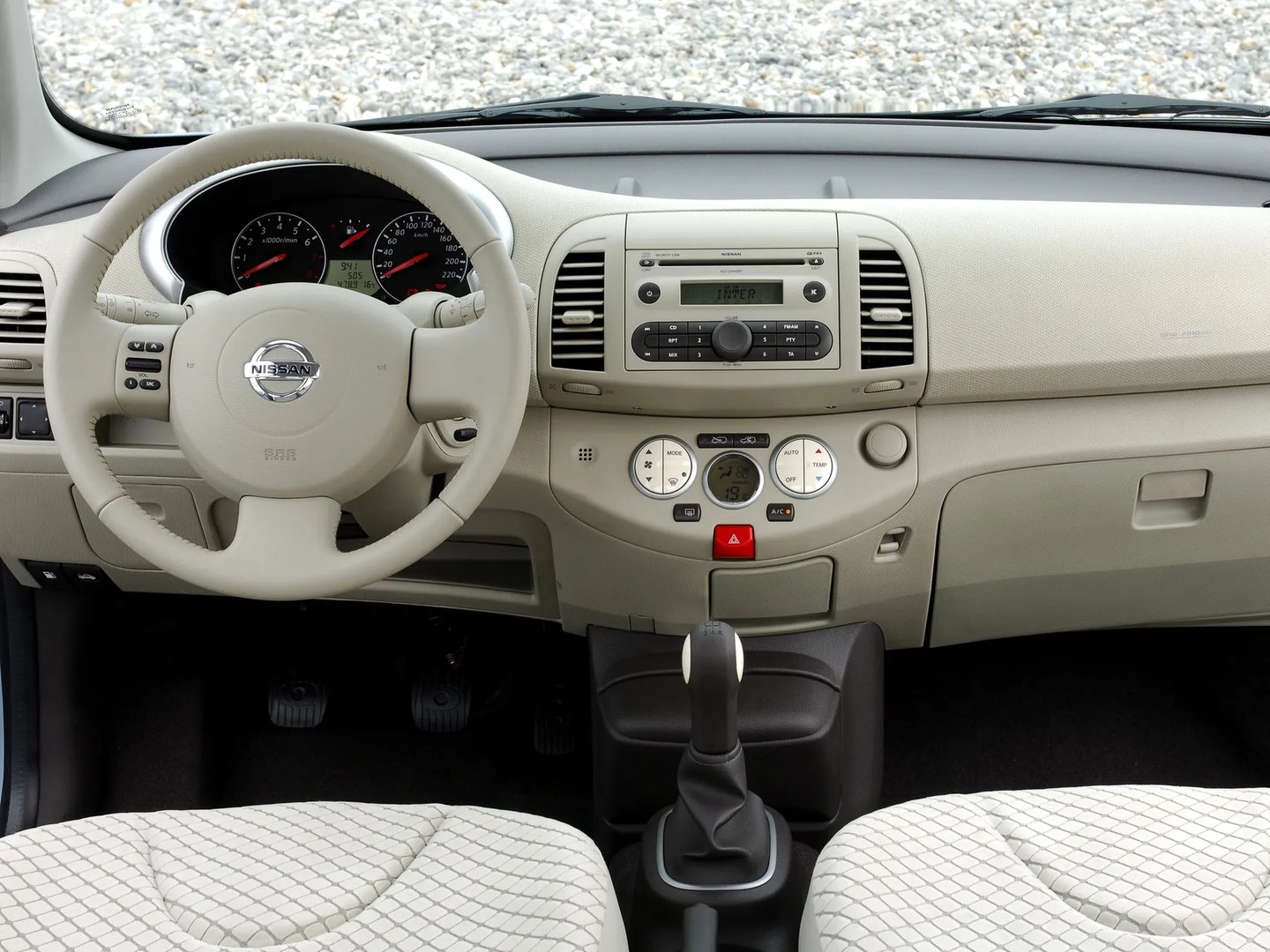 Nissan_Micra_3_generation__Mini_5-doors__11.jpg