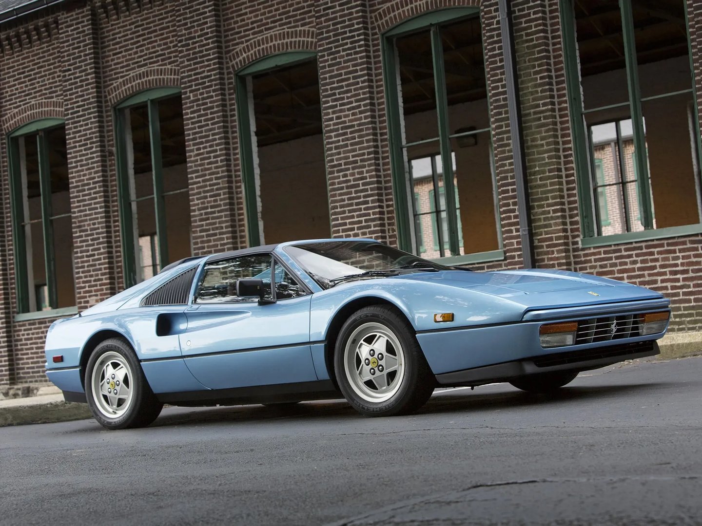 Ferrari_328_1_generation__Targa__1.jpg