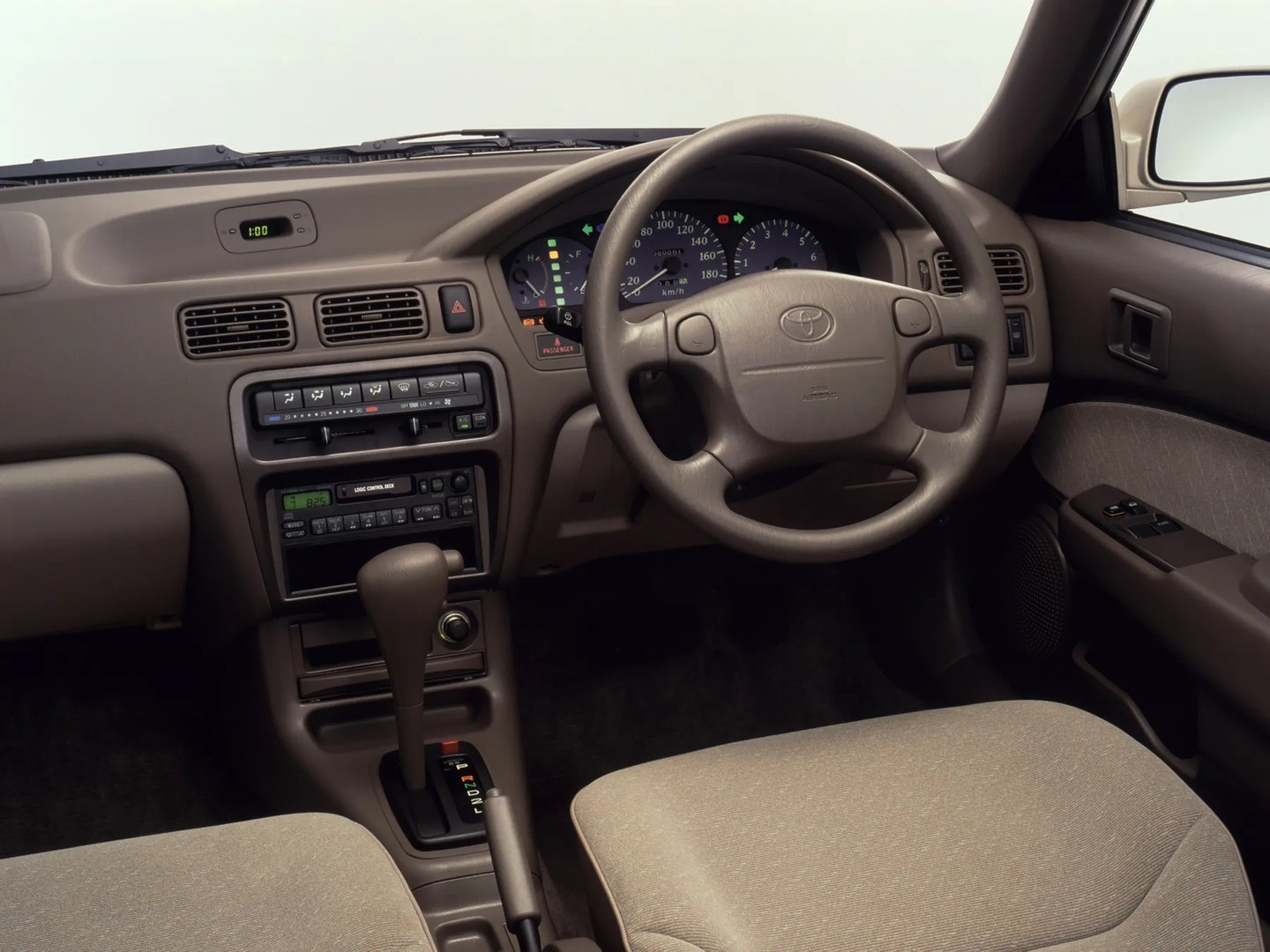 Toyota_Corolla_II_5_generation__Hatchback_3-door__2.jpg