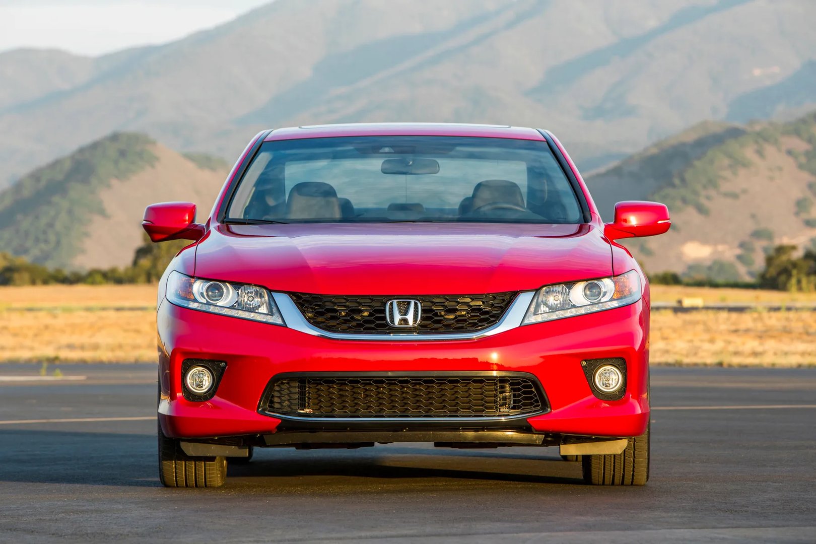 Honda_Accord_(USA)_9_generation__Coupe__11.jpg