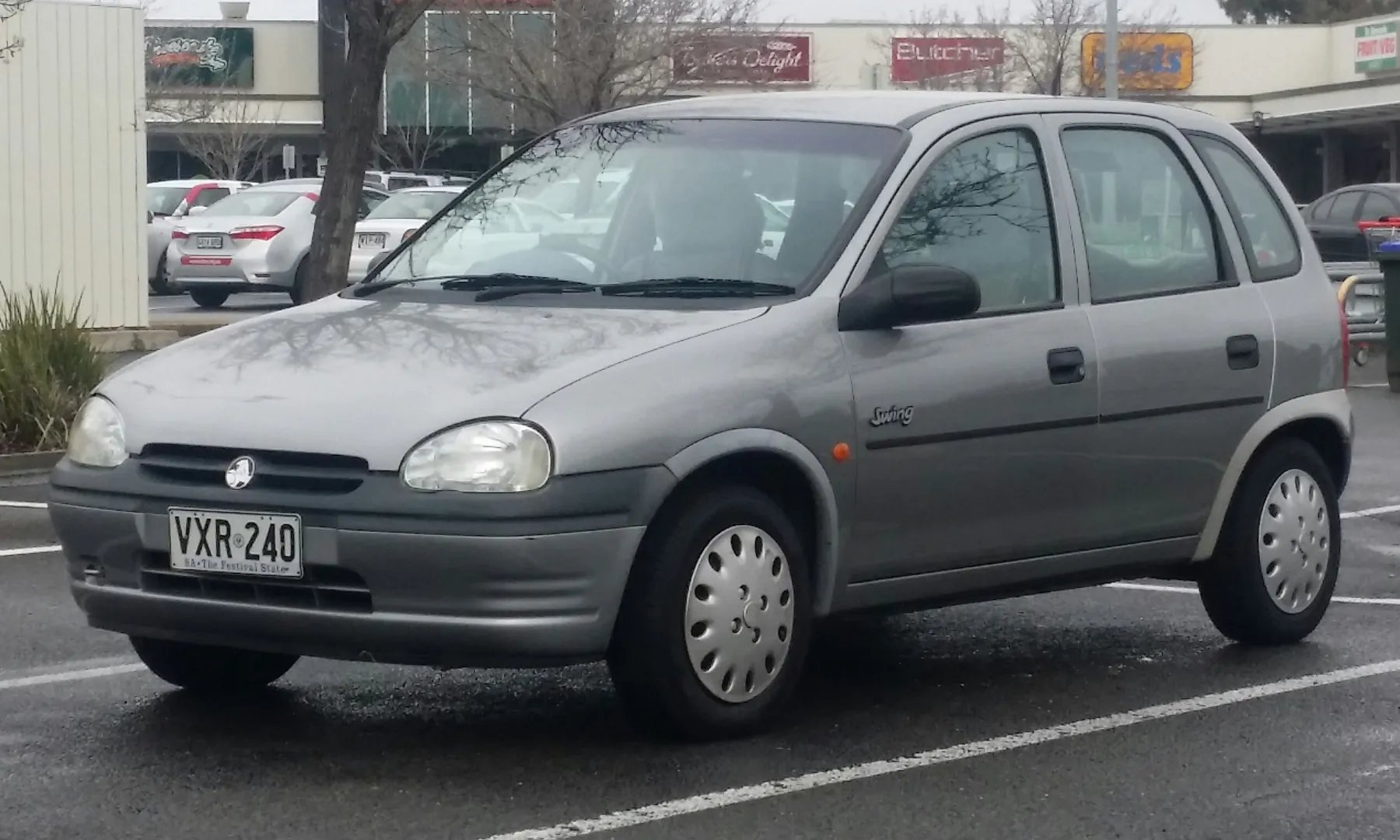 Holden_Barina_3_generation__Mini_5-doors__3.jpg