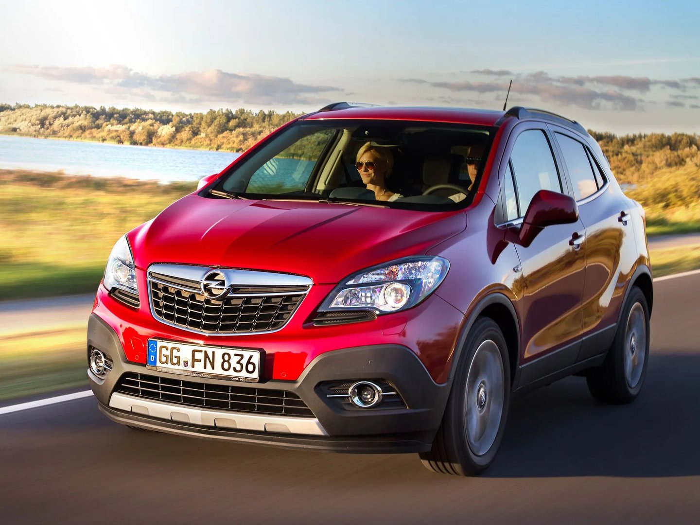 Opel_Mokka_1_generation__SUV_5-doors__3.jpg