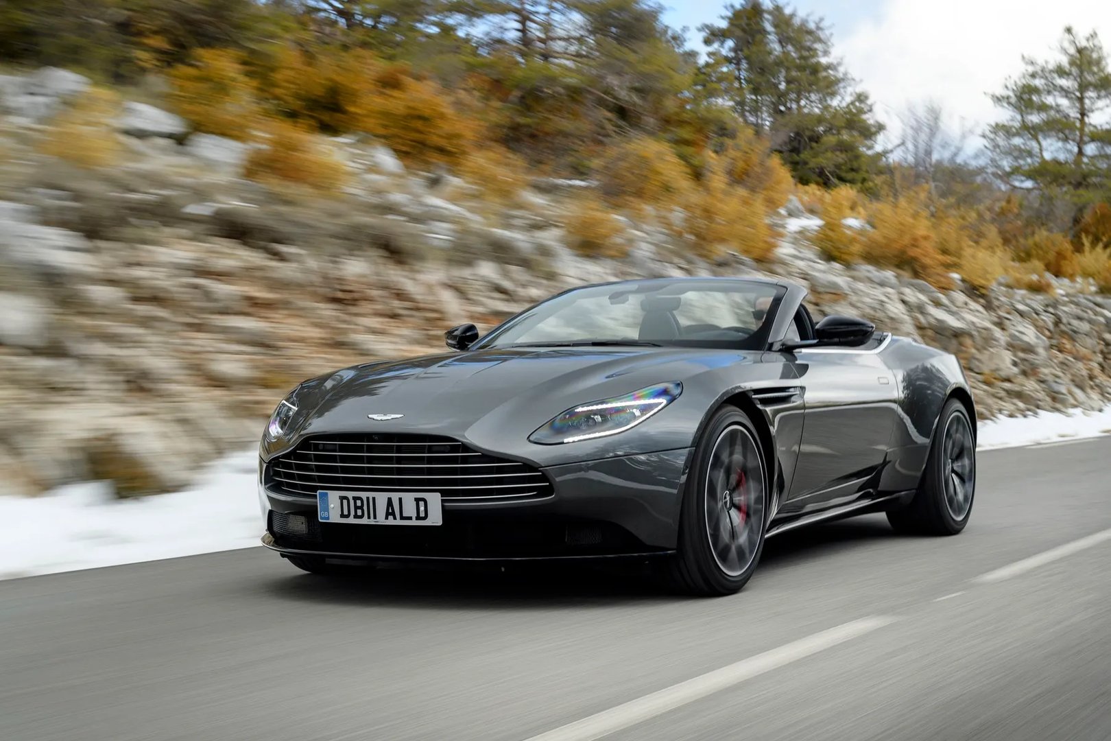 Aston Martin DB11 1 generation  Cabrio