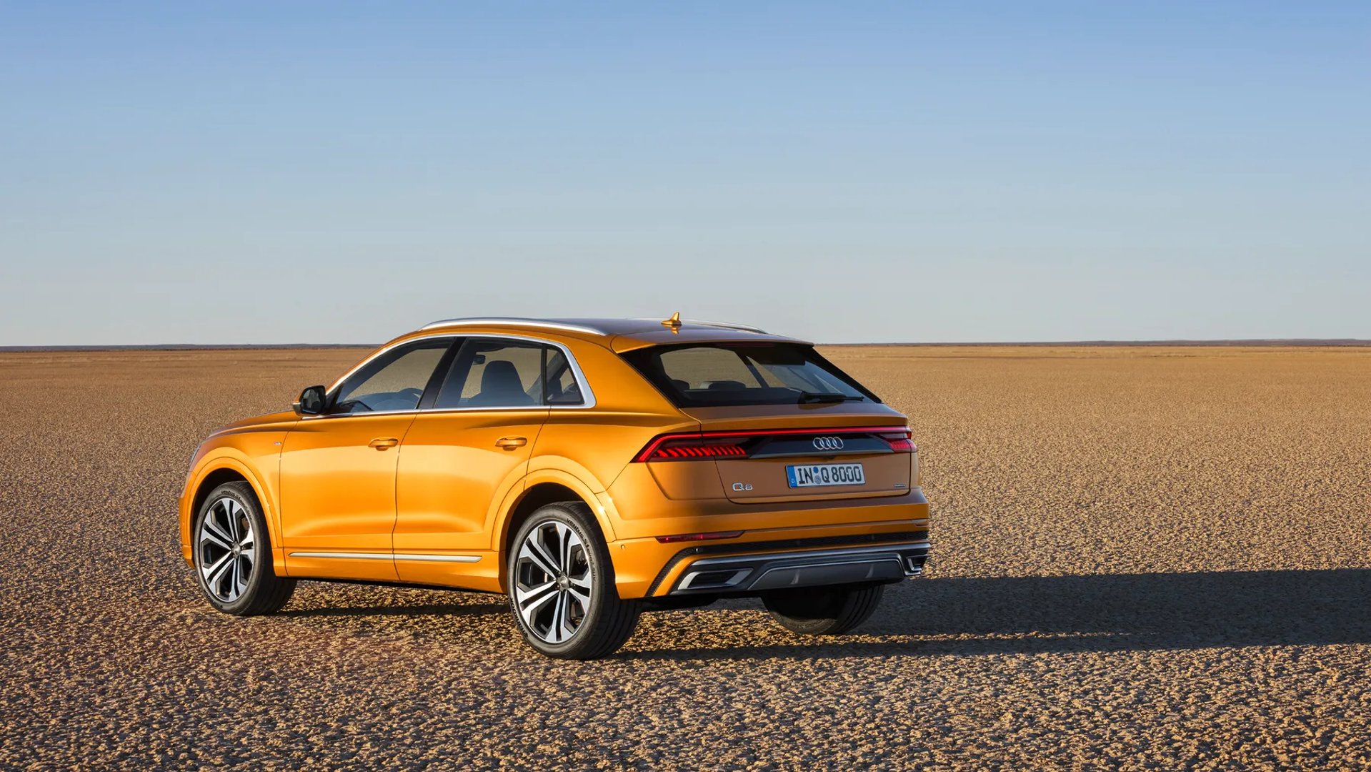 Audi_Q8_1_generation__SUV_5-doors__4.jpg
