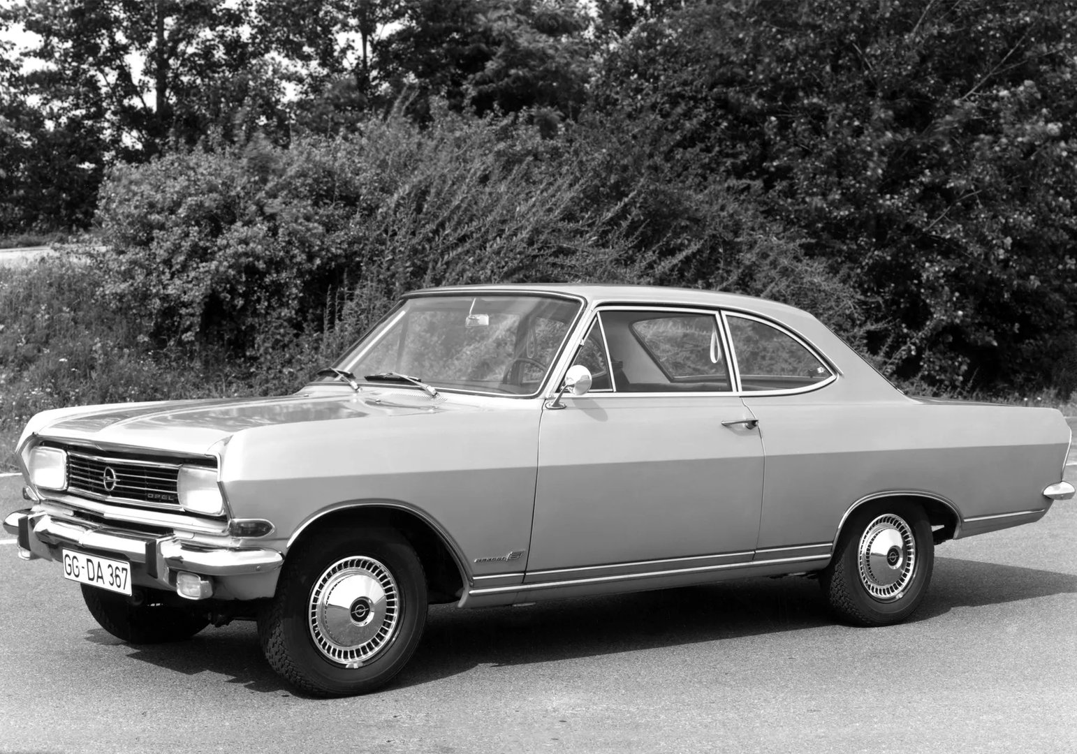 Opel Rekord 2 generation  Coupe