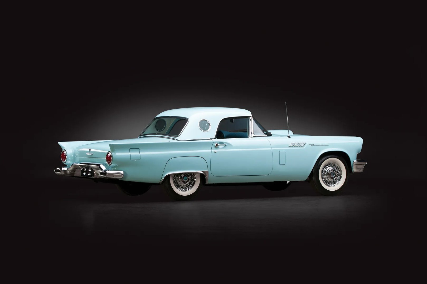 Ford_Thunderbird_1_generation__Coupe__6.jpg