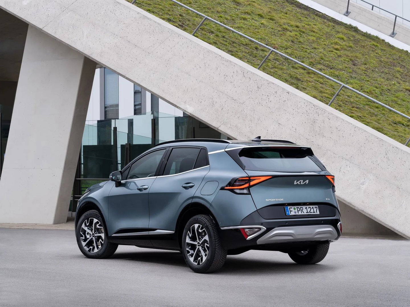 Kia_Sportage_5_generation__SUV_5-doors__11.jpg
