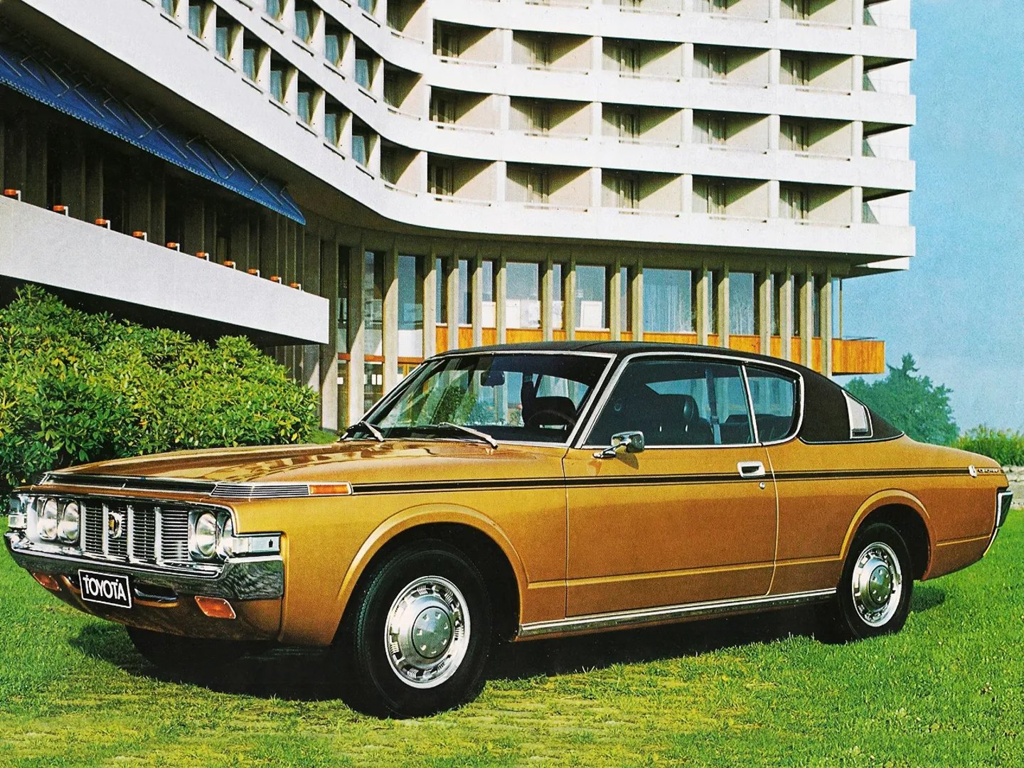 Toyota_Crown_4_generation__Coupe_Hardtop__4.jpg