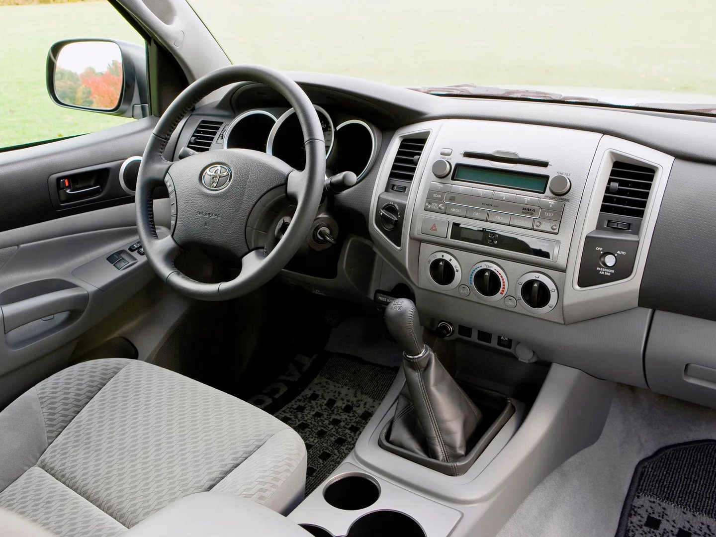 Toyota_Tacoma_2_generation__Pickup_1.5-cab__8.jpg