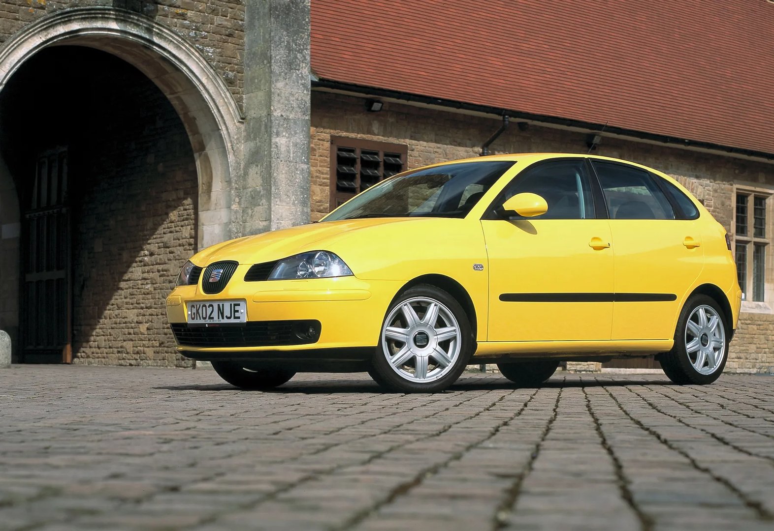 SEAT_Ibiza_3_generation__Mini_5-doors__2.jpg