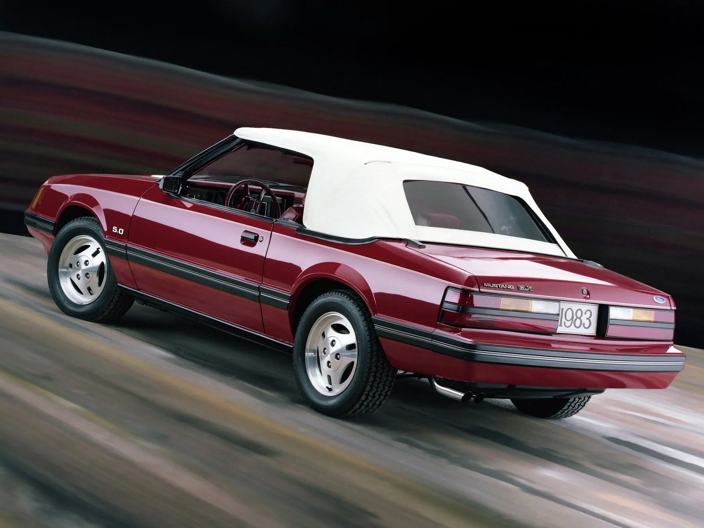 Ford_Mustang_3_generation__Cabrio__1.jpg