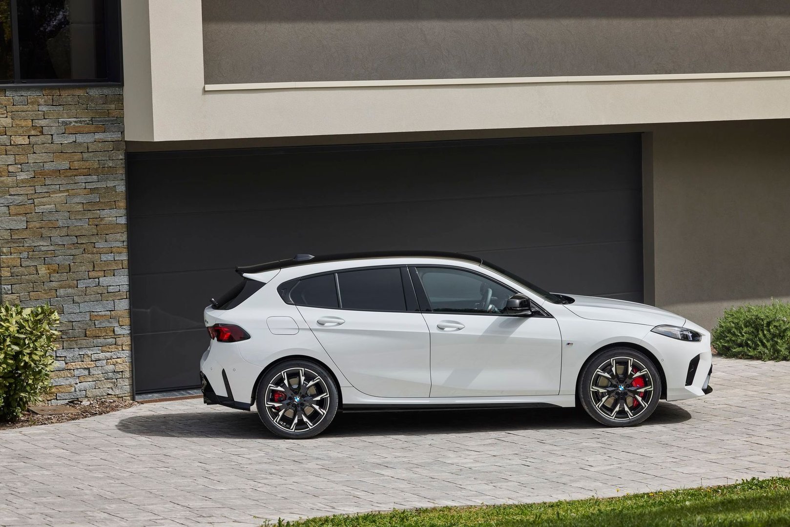 bmw_1_series_4_generation__Hatchback_5-door__10.jpg