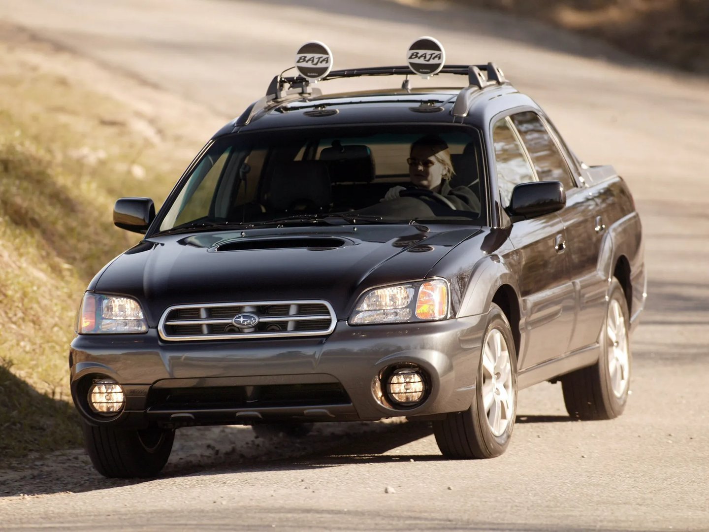 Subaru_Baja_1_generation__Pickup_double-cab__1.jpg