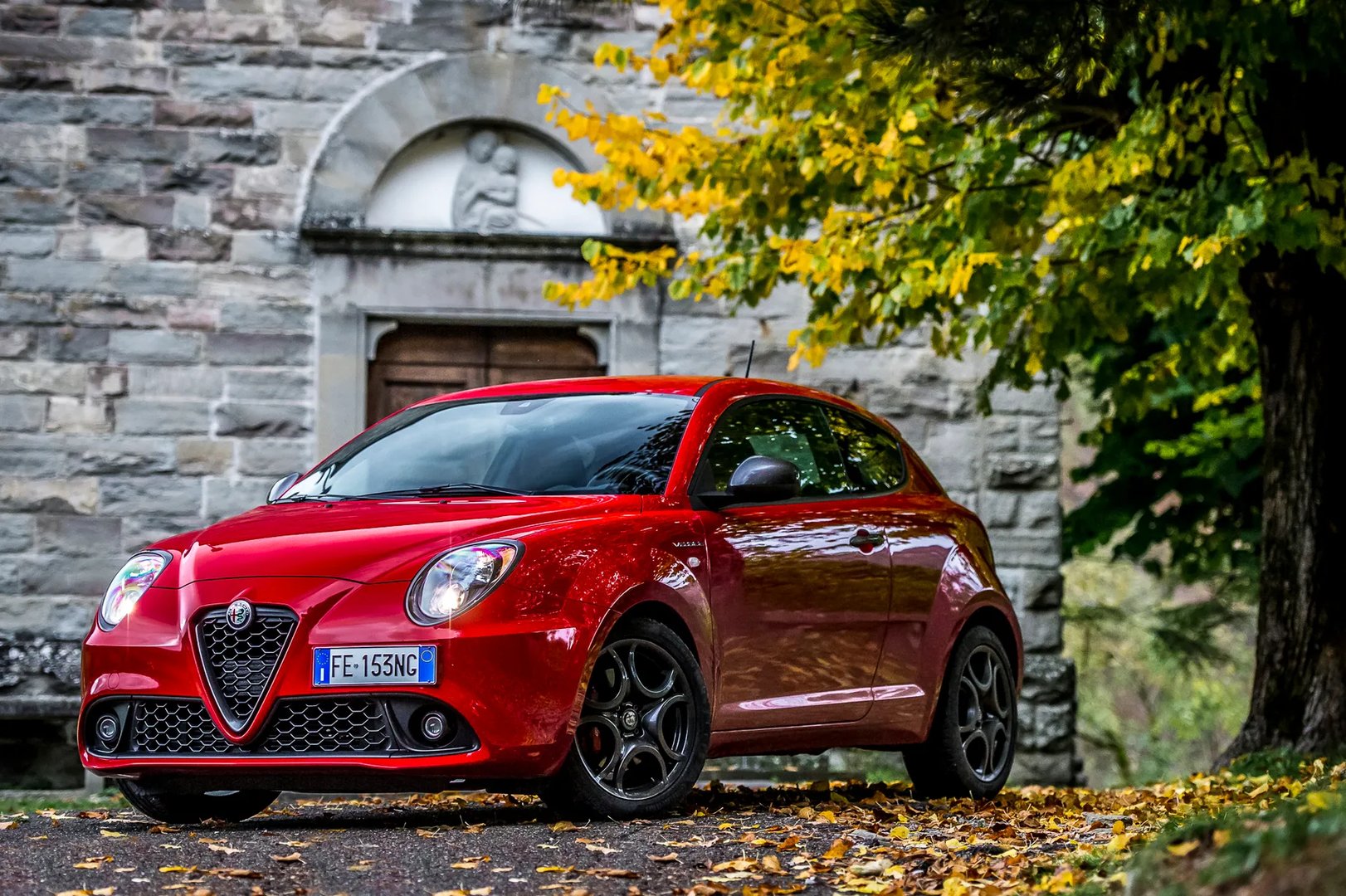Alfa Romeo_MiTo_1_generation_restyling_2__Mini_3-doors__1.jpg