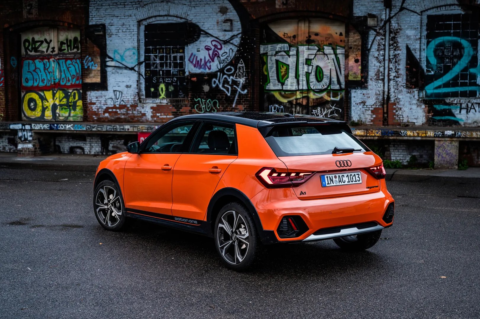 Audi_A1_Citycarver_1_generation__SUV_5-doors__3.jpg