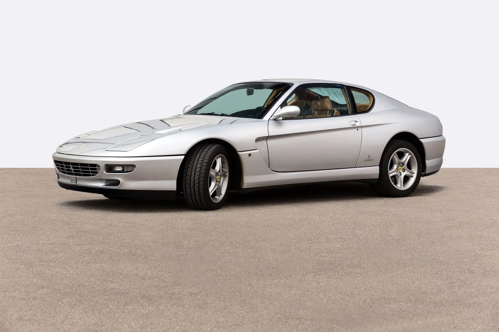 Ferrari_456_1_generation__Coupe__4.jpg