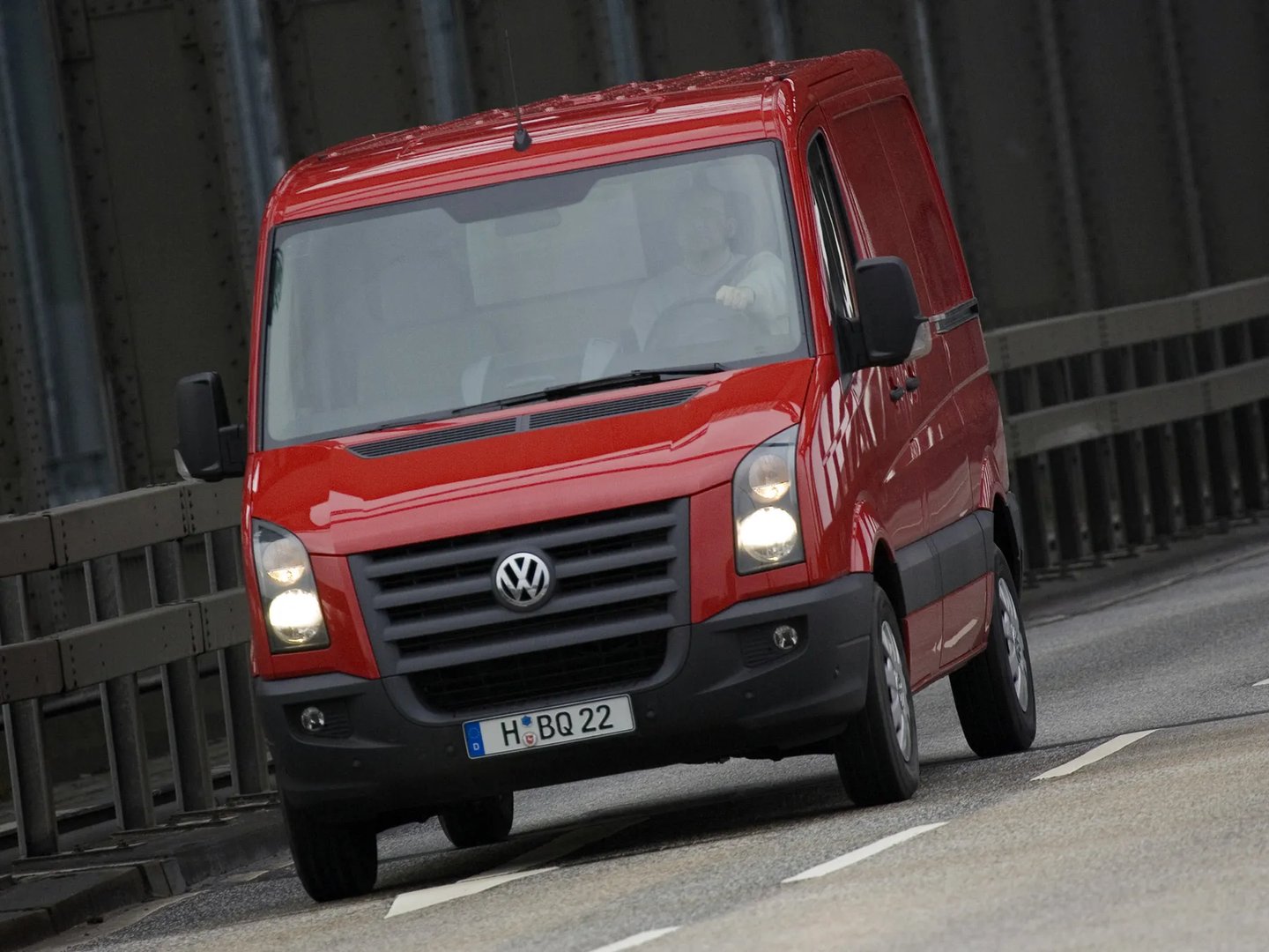 Volkswagen_Crafter_1_generation__Van_Short__2.jpg