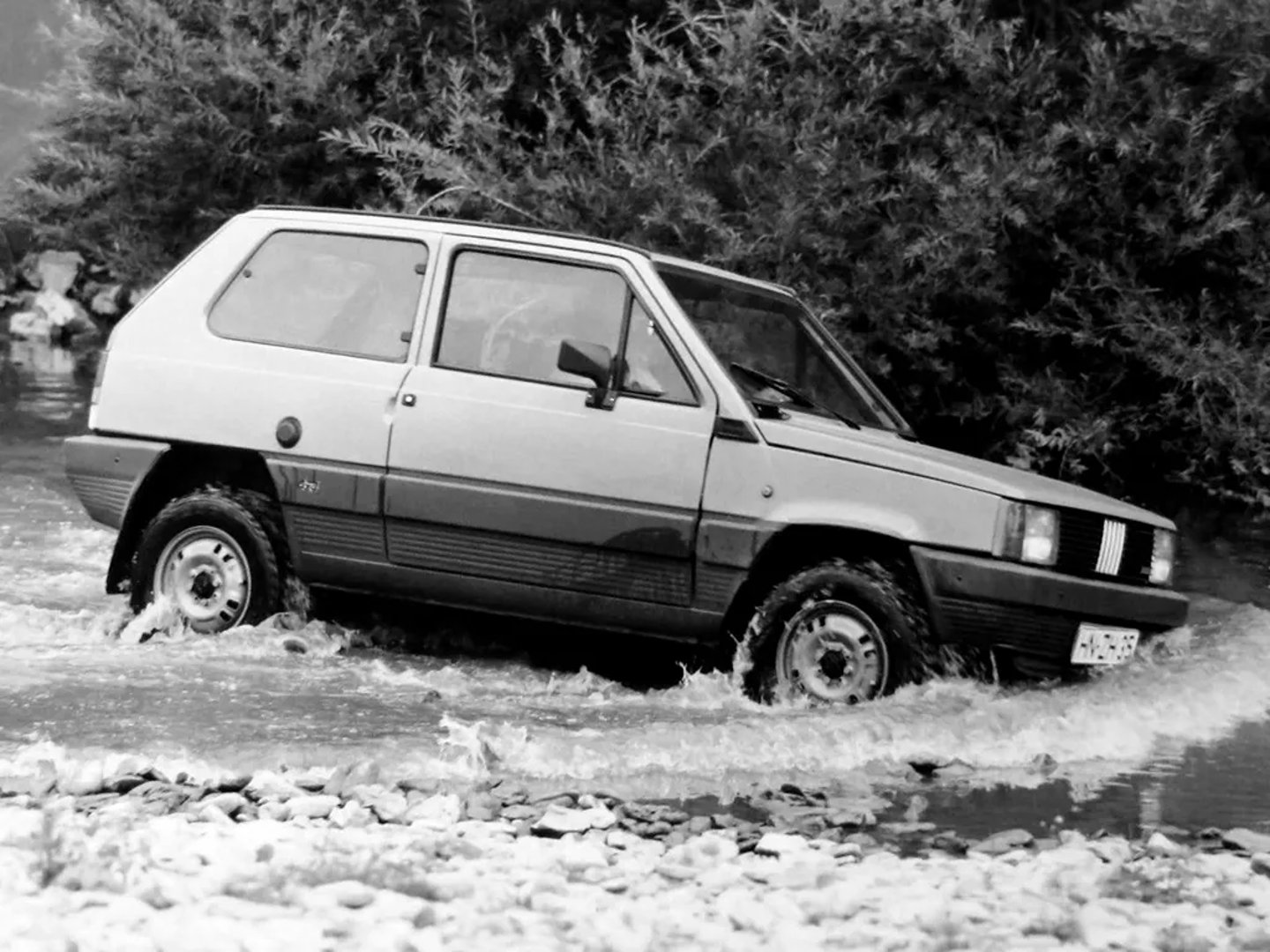 Fiat_Panda_1_generation__Mini_3-doors__10.jpg