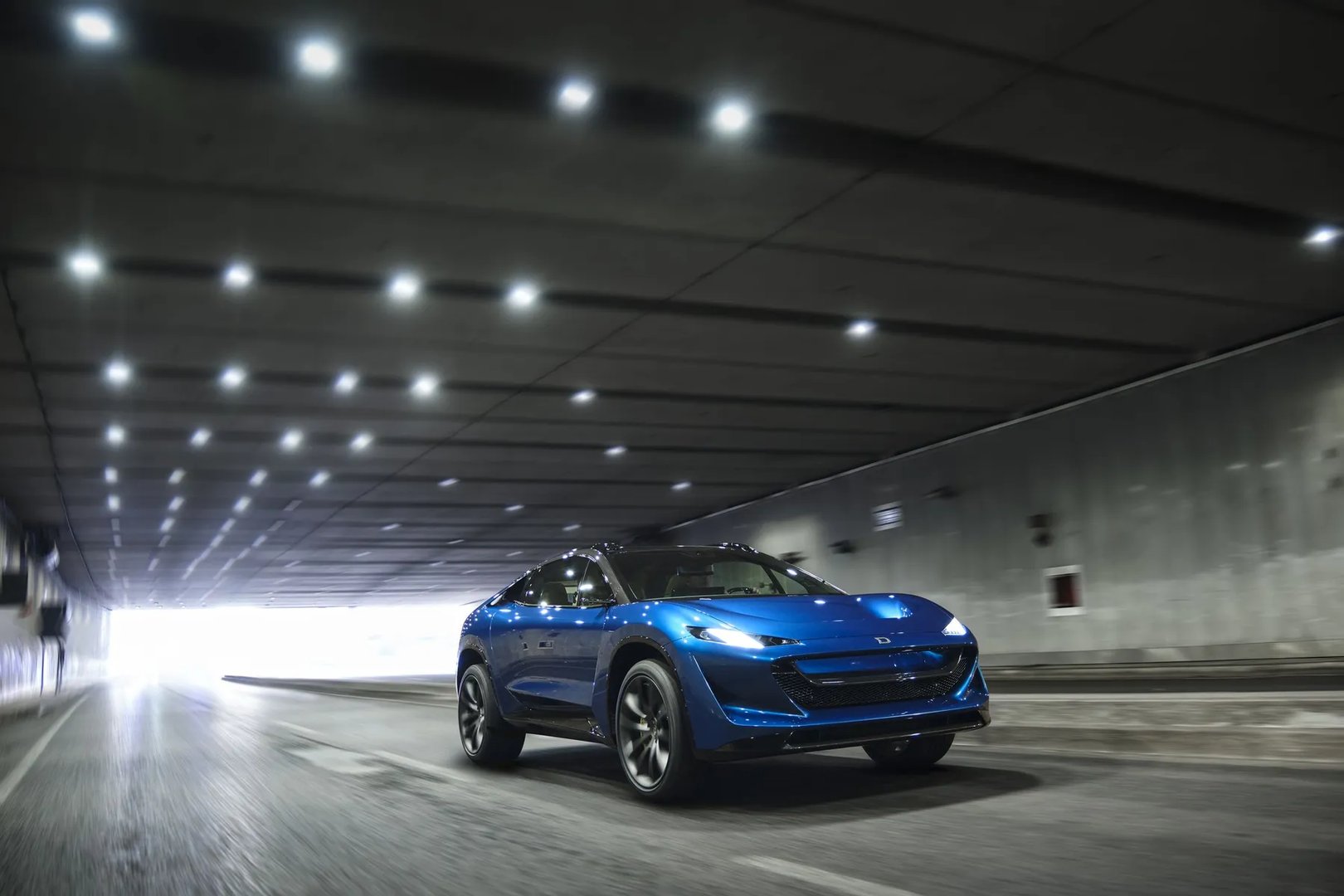 drako_Dragon_1_generation__SUV_Coupe__8.jpg