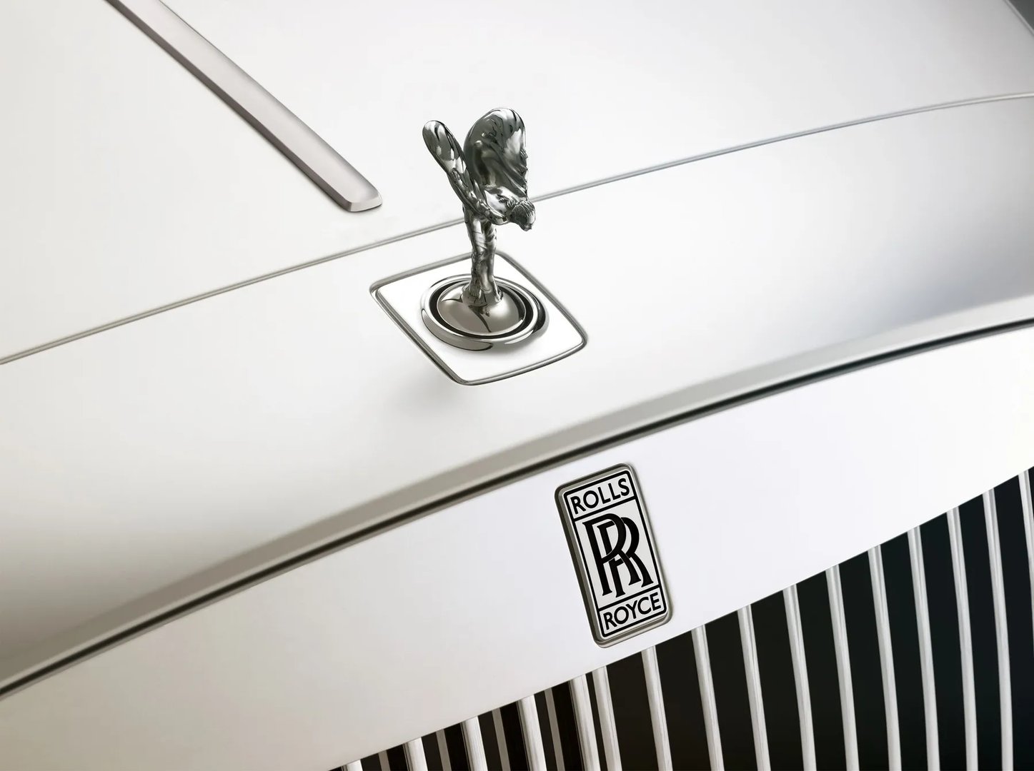 Rolls-Royce_Ghost_1_generation__Sedan__6.jpg