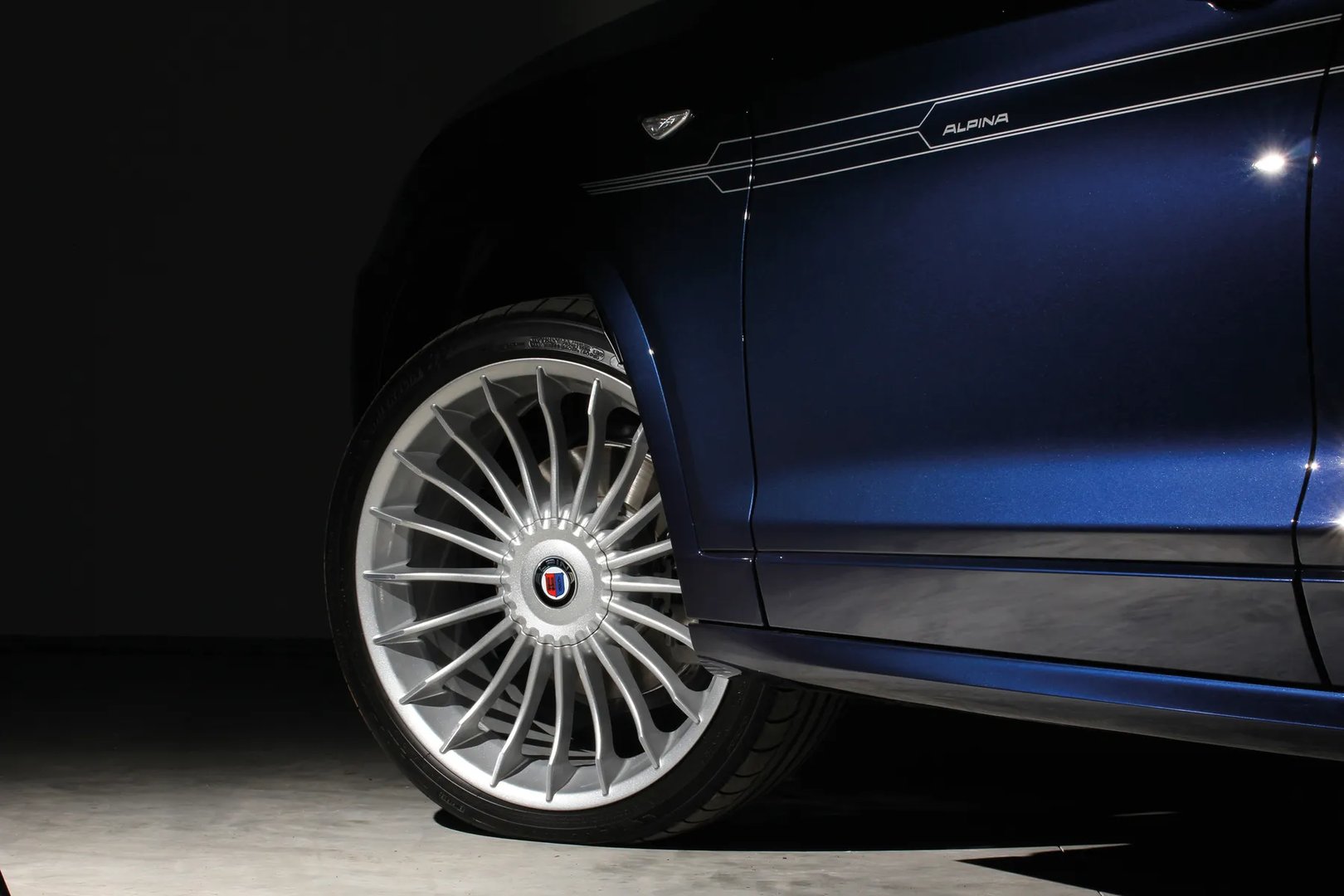 Alpina_XD3_1_generation__SUV_5-doors__5.jpg