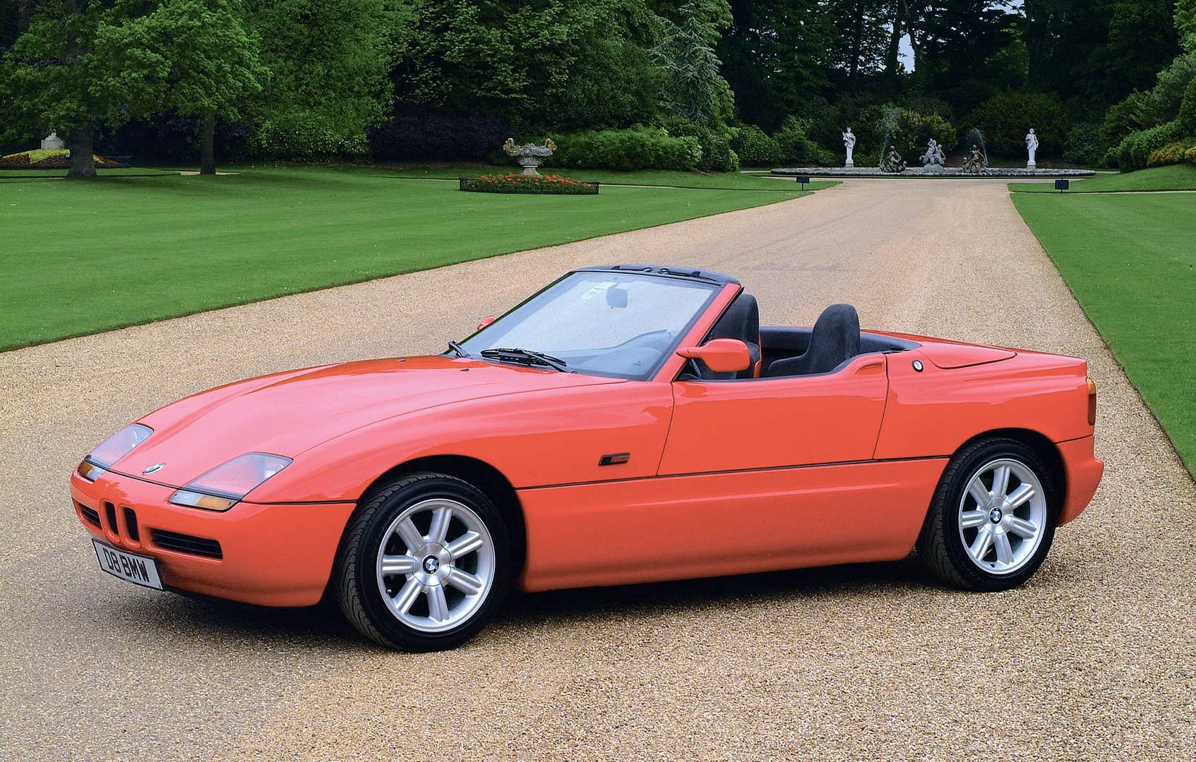 BMW_Z1_1_generation__Roadster__11.jpg