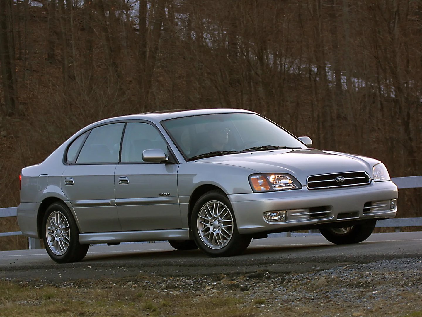 Subaru_Legacy_3_generation__Sedan__2.jpg