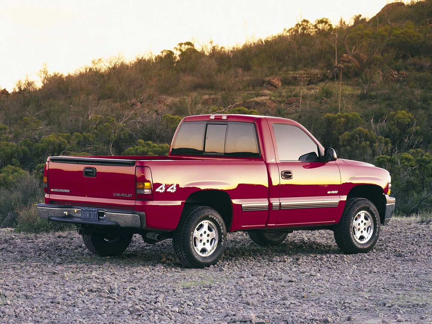 Chevrolet_Silverado_1_generation__Pickup_single-cab__2.jpg