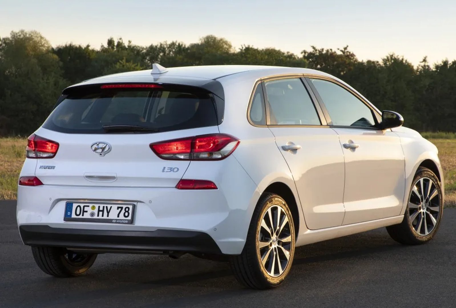 Hyundai_i30_3_generation_restyling__Hatchback_5-door__2.jpg