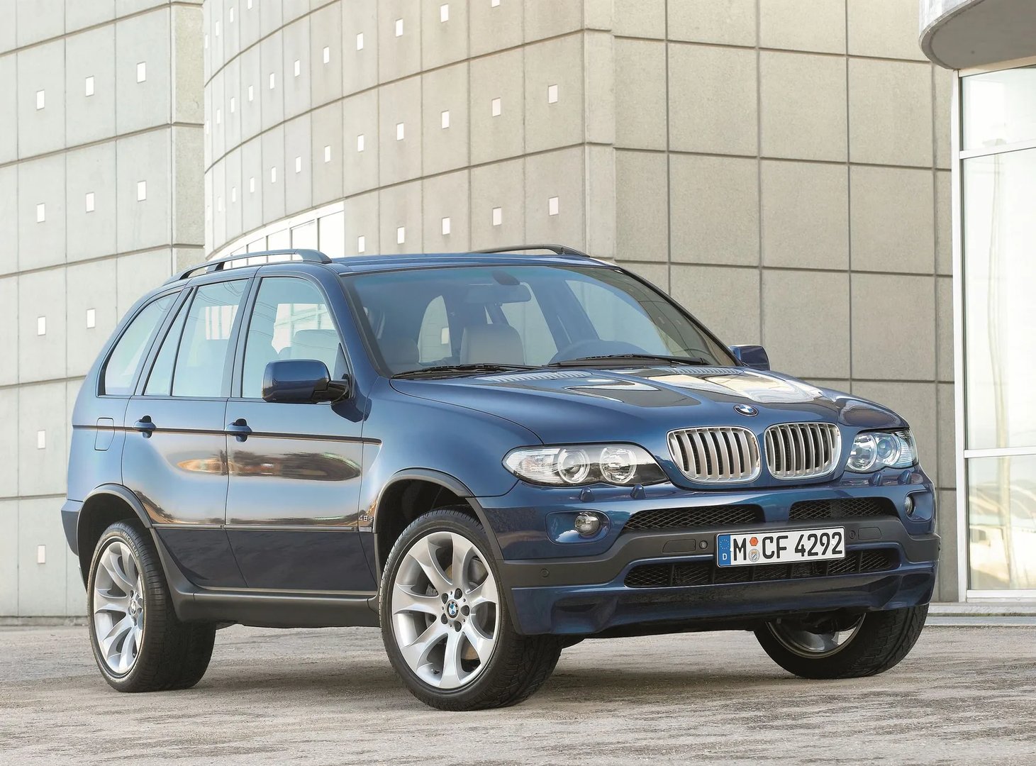 BMW_X5_1_generation_restyling__SUV_5-doors__12.jpg
