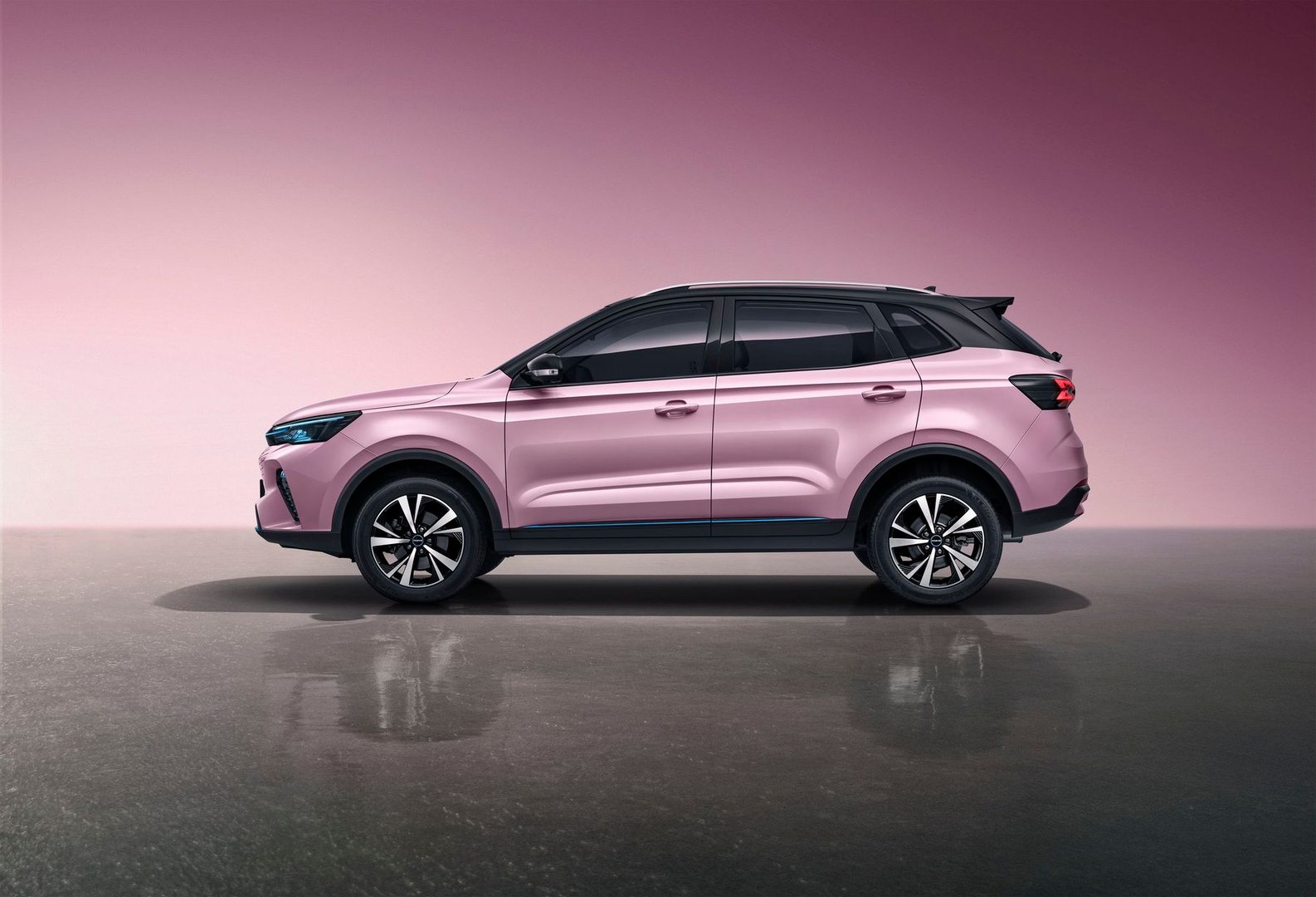 roewe_Lomemo_1_generation__SUV_5-doors__3.jpg
