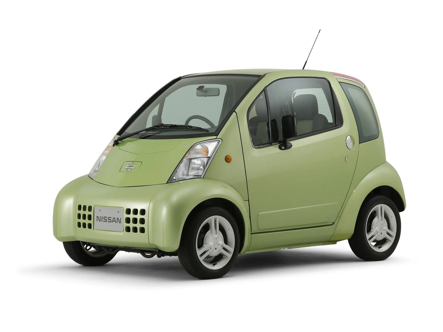 Nissan_Hypermini_1_generation__Mini_3-doors__1.jpg