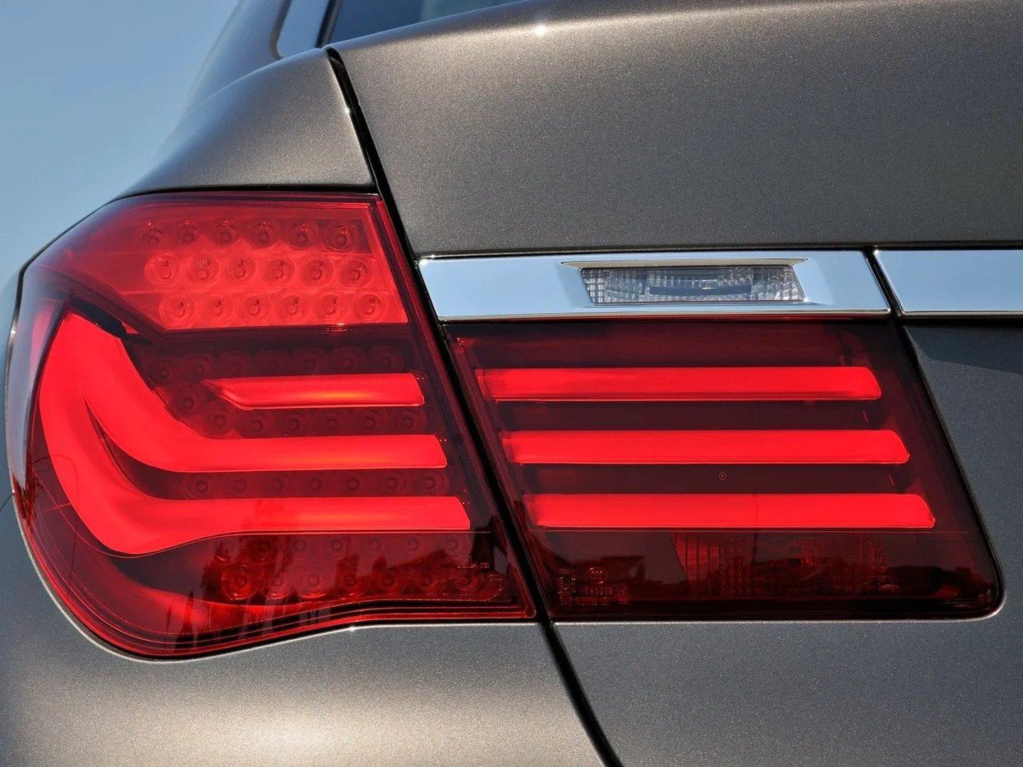 BMW_7_series_5_generation_restyling__Sedan_Long__6.jpg