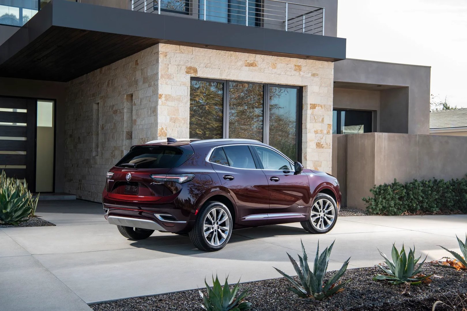 Buick_Envision_2_generation__SUV_5-doors__10.jpg