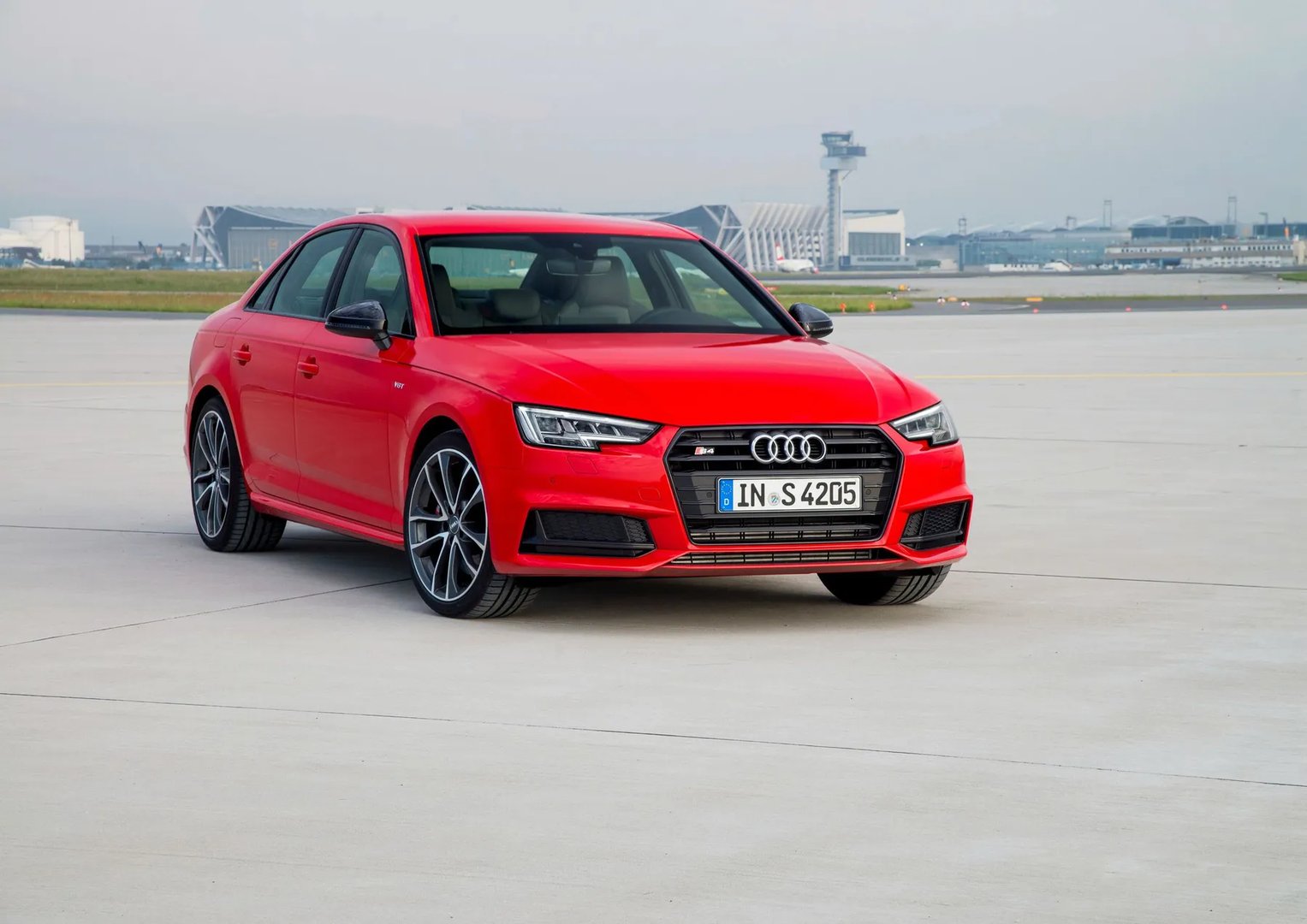 Audi_S4_5_generation__Sedan__13.jpg
