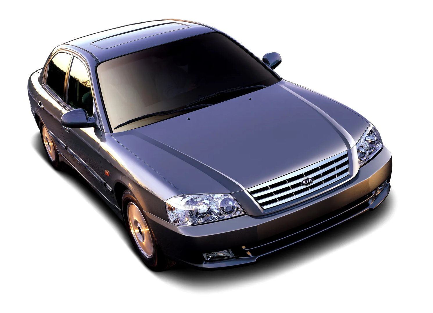 Kia_Magentis_1_generation__Sedan__2.jpg