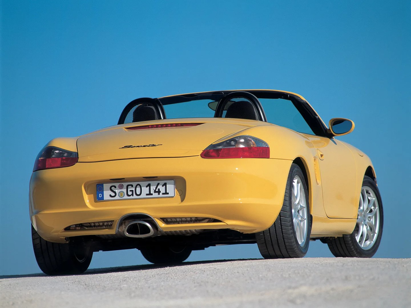 Porsche_718_Boxster_1_generation_restyling__Roadster__10.jpg