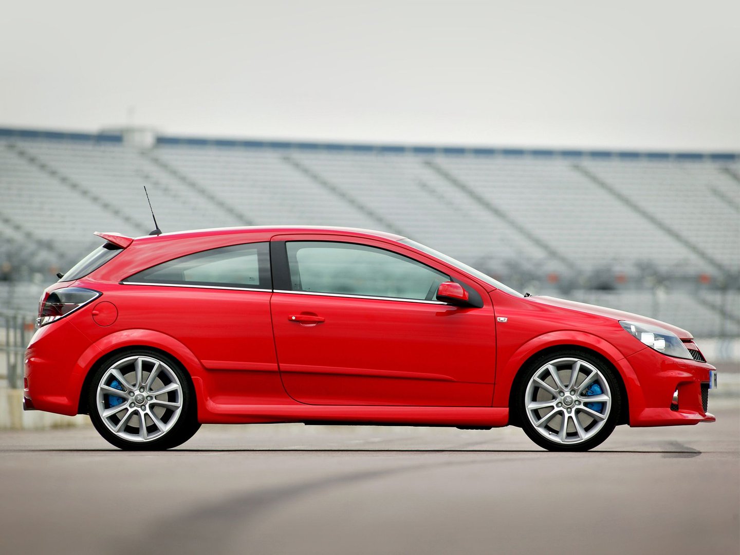 vauxhall_Astra_5_generation__Hatchback_3-door__19.jpg