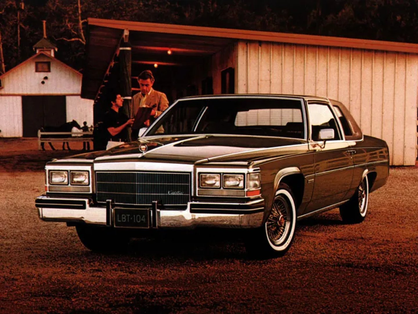 Cadillac Fleetwood Brougham 1 generation  Coupe 