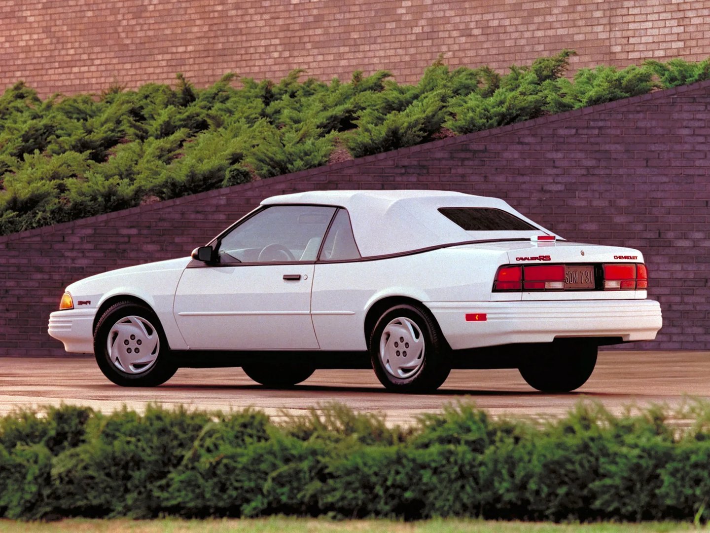 Chevrolet_Cavalier_2_generation__Cabrio__1.jpg