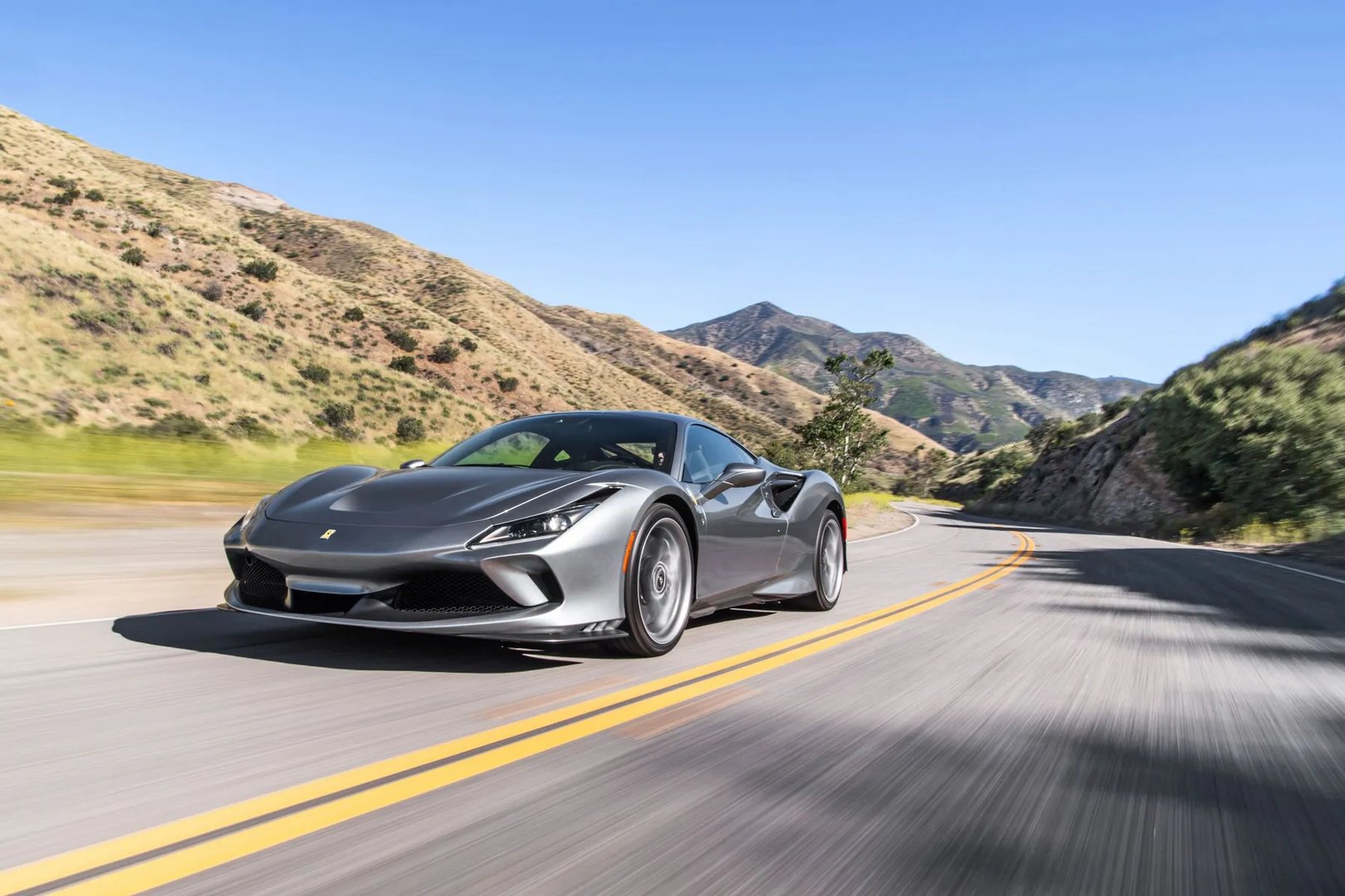 Ferrari_F8_1_generation__Coupe__4.jpg