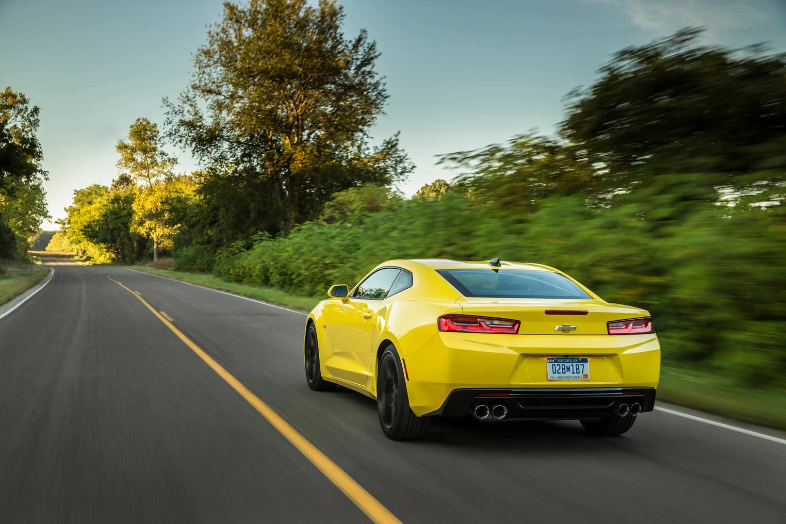 Chevrolet_Camaro_6_generation_restyling__Coupe__5.jpg