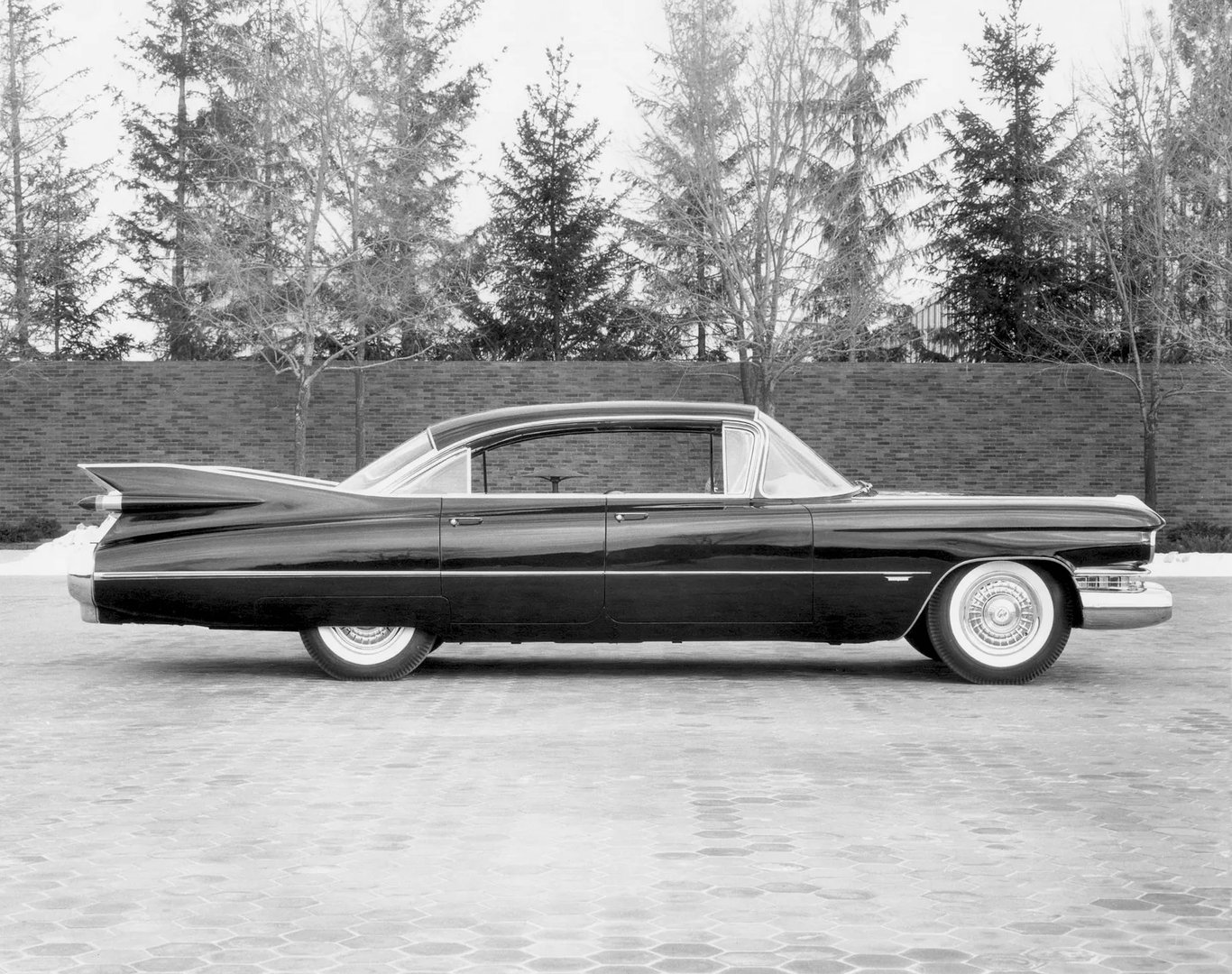 Cadillac_Series_62_6_generation__Sedan_Hardtop__7.jpg