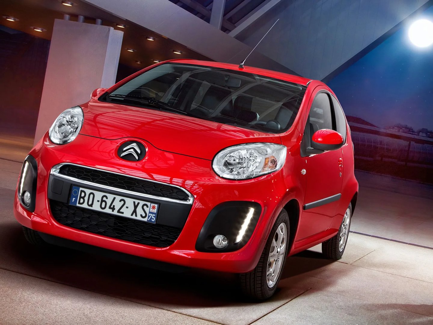 1 generation, restyling 2 