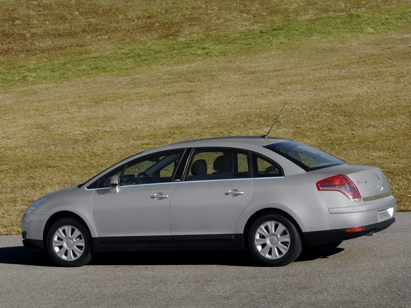 Citroen_C-Triomphe_1_generation__Sedan__8.jpg