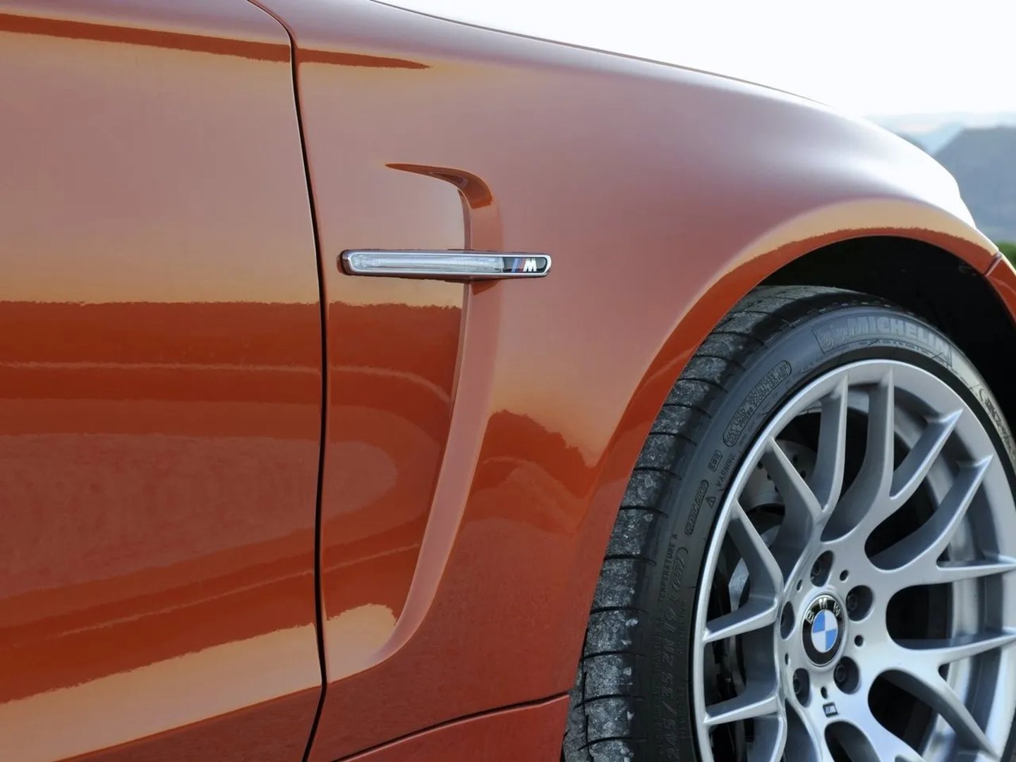 BMW_1M_1_generation__Coupe__8.jpg