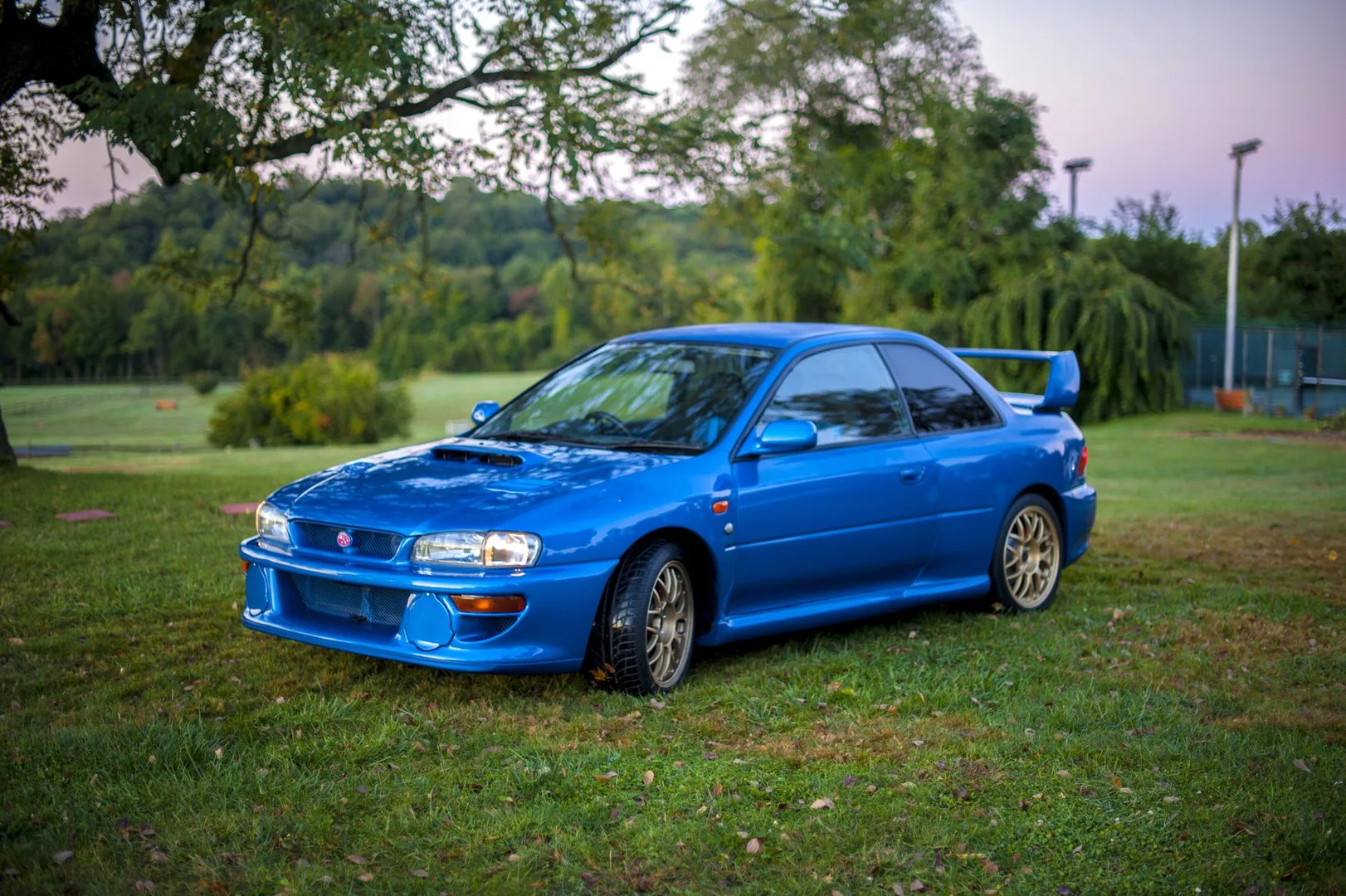 Subaru_Impreza_WRX_STi_1_generation__Coupe__5.jpg