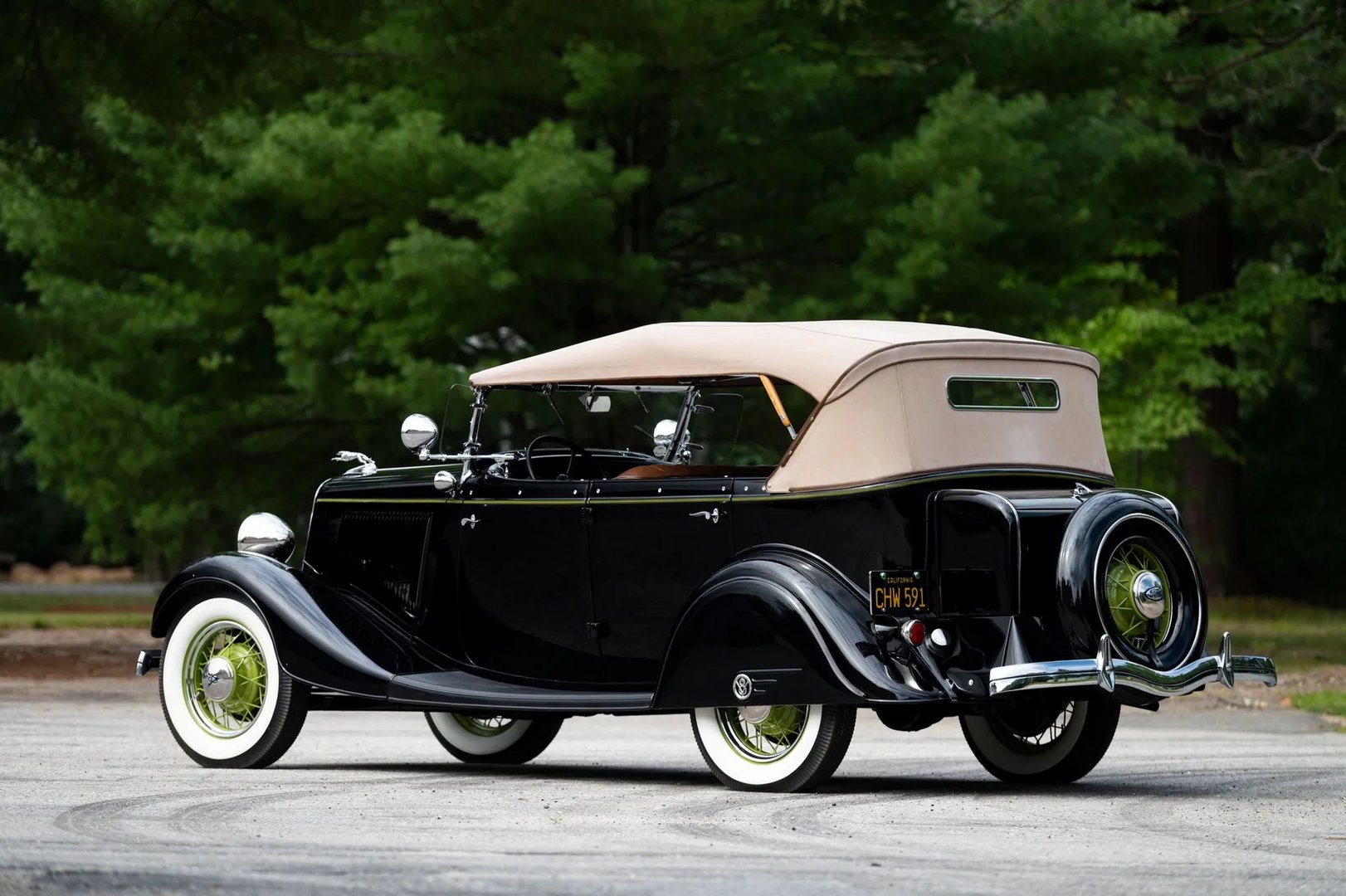 Ford_V8_1_generation__Phaeton__7.jpg