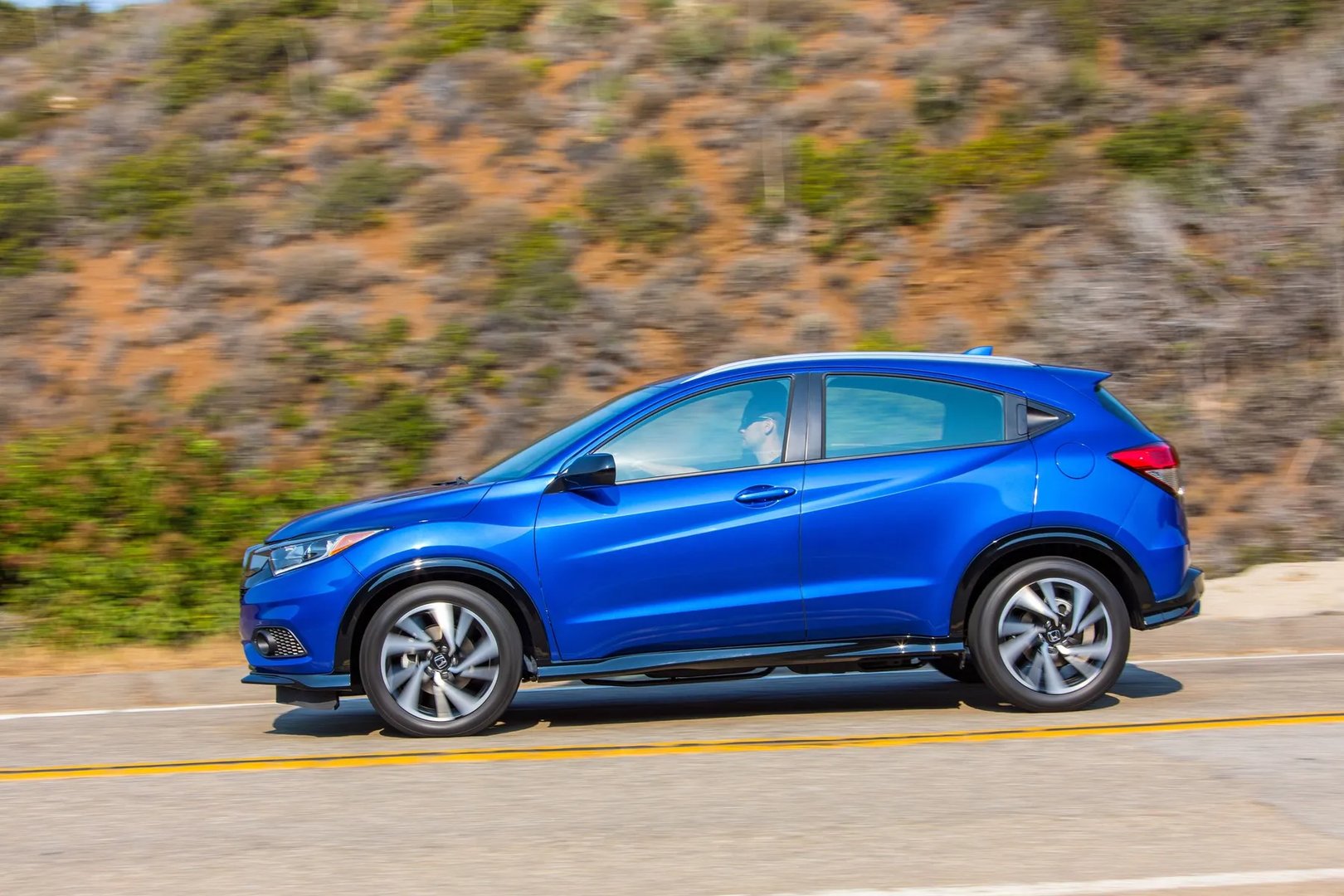 Honda_HR-V_2_generation_restyling__SUV_5-doors__4.jpg